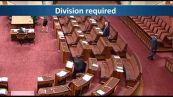 Burqa in Parlamento, in Australia parte la bagarre