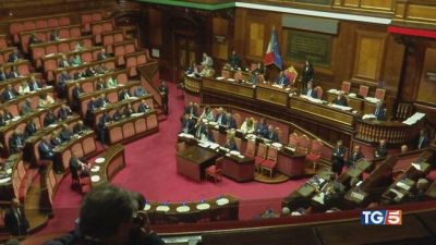 Premier time al Senato, Giorgia Meloni risponde