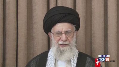 Khamenei: abbiamo vinto Trump: siti annientati