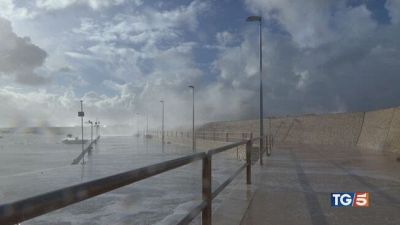 Pioggia, vento e neve. Gelo sull'Immacolata