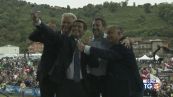 Leghisti e sovranisti l'abbraccio a Salvini