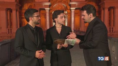 Stasera su Canale5 "Il Volo tutti per uno"