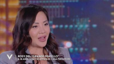Rosy Chin: "A 18 anni sono scappata di casa per amore"