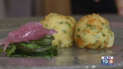 Gusto Verde: polpette con asiago e bruscandoli