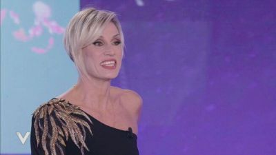 Annalisa Minetti: l'intervista integrale