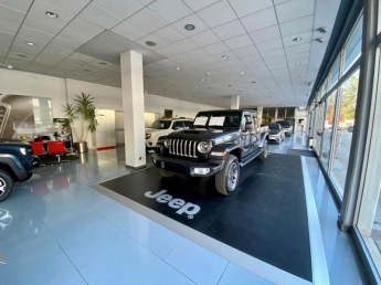 Concessionaria jeep vendita automobili usate