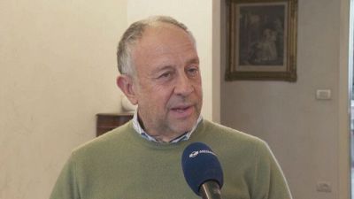 Sala pensa alle ciclabili e Milano festeggia un centenario morto otto anni fa