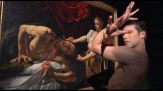 Notte al museo con Roberto Bolle che danza tra i quadri di Caravaggio