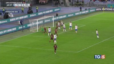 Italia show resta in 10 e il Belgio rimonta