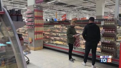 Ma tremano anche i consumatori Usa