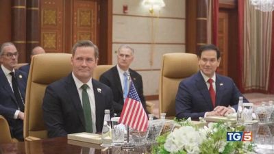 Riad, la diplomazia non ferma i droni