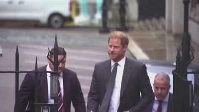 Windsor, William e Harry vicini al Re ma distanti tra loro