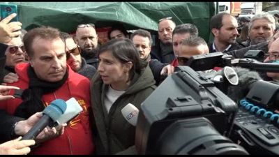 Schlein: governo cancelli taglio da 4,6 miliardi per settore auto