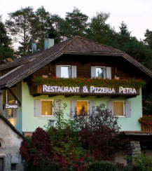 Pizzeria Petra - Ristorante e Albergo
