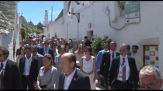 Mogli - e mariti - dei leader del G7 in visita ad Alberobello