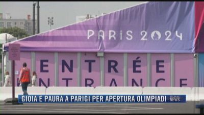 Breaking News delle 21.30 | Gioia e paura a Parigi per apertura Olimpiadi