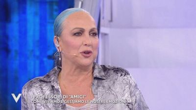 I sei professori di "Amici": "Come viviamo e gestiamo le nostre emozioni"