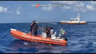 Naufragio Palermo, riprese le ricerche: i sub nel relitto
