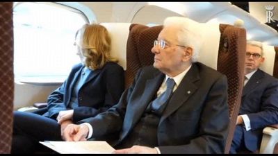Giappone, Mattarella sul treno Shinkansen in viaggio da Tokyo a Kyoto