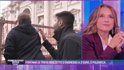 Fontana di Trevi: biglietto d'ingresso a 2 euro, è polemica