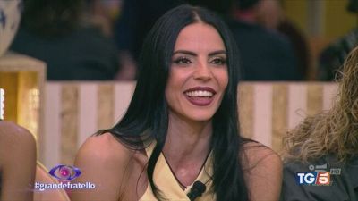 Stasera appuntamento con il Grande Fratello