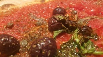 pizza con olive