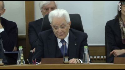 Mattarella a Csm: concorra a indipendenza e serenità vita istituzioni