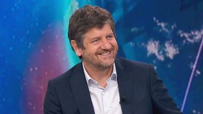 Questione di Karma, Fabio De Luigi scosso per la perdita del padre