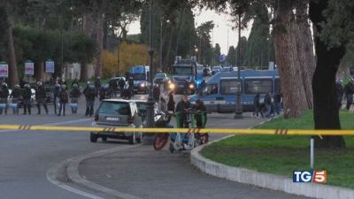 Cortei pro-Pal ancora violenze