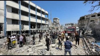A Gaza almeno 12 morti in bombardamento su una scuola usata come rifugio