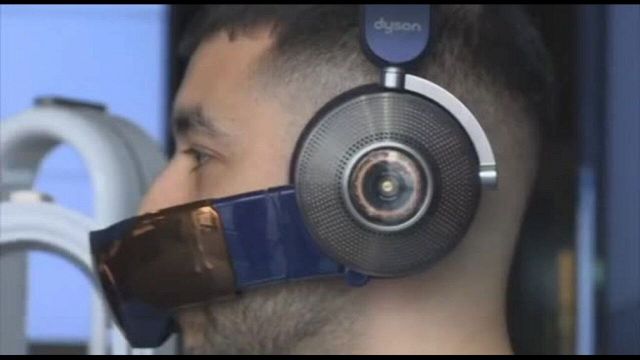 Los nuevos auriculares purificadores de aire están dividiendo a los londinenses