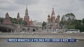 Breaking News delle 21.30 | Mosca minaccia la Polonia per i droni a Kiev