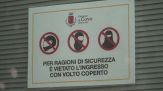Vai in municipio, in biblioteca, in palestra? Allora togliti il velo
