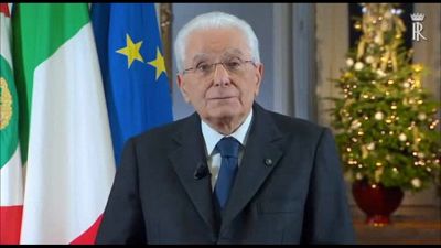 Mattarella: giovani sono una grande risorsa, ascoltare il loro disagio
