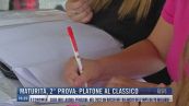 Breaking News delle 16.00 | Maturità, 2° prova: Platone al Classico