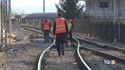 Guasti treni e sospetti, indagano Digos e Pm