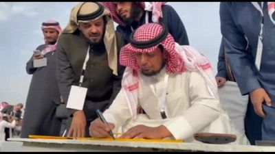 Astronomi sauditi a caccia della prima luna crescente del Ramadan