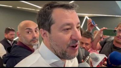 Salvini: in Campania servizi differenti per colpa gestione statalista