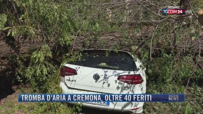 Breaking News delle 21.30 | Tromba d'aria a Cremona, oltre 40 feriti