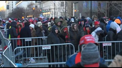 Washington, supporter di Trump in coda per l'insediamento