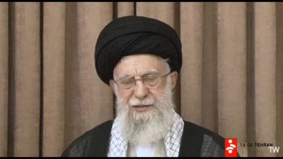 Khamenei rivendica vittoria dell'Iran: duro schiaffo agli Usa