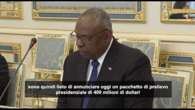 Lloyd Austin a Kiev annuncia da Usa aiuti per 400 milioni dollari