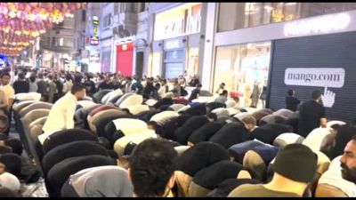 Scontri con polizia a Istanbul dopo pubblicazione vignetta Maometto