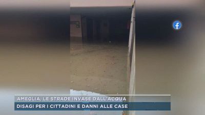 Ameglia, le strade invase dall'acqua