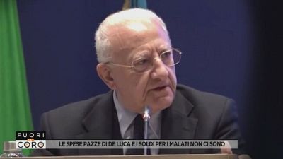 Le spese pazze di De Luca e i soldi per i malati non ci sono