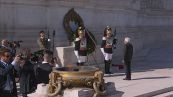 Festa del 2 giugno, l'omaggio al Milite ignoto e la parata