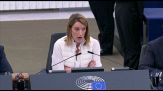 Hassan e la bandiera israeliana a terra, il caso al Parlamento Ue
