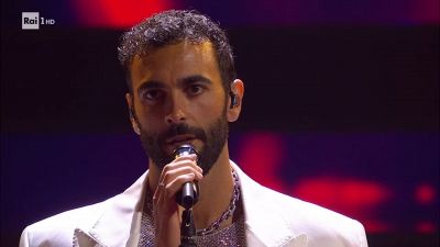 Cosa è successo venerdì nella quarta serata di Sanremo