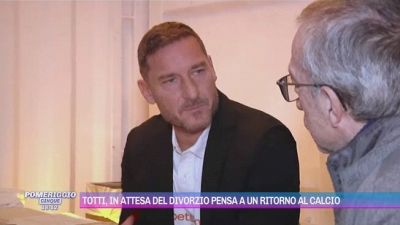 Totti, in attesa del divorzio pensa a un ritorno al calcio