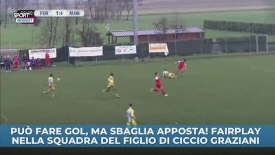Può fare gol, ma sbaglia apposta! Fairplay nella squadra del figlio di Ciccio Graziani